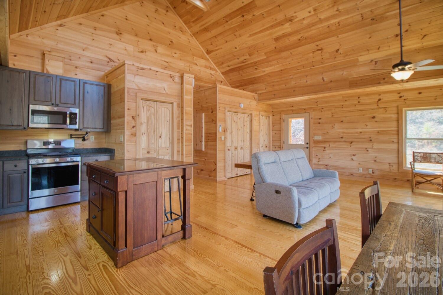 196 Moriah Drive Rutherfordton, NC 28139 - Photo 5 of 21