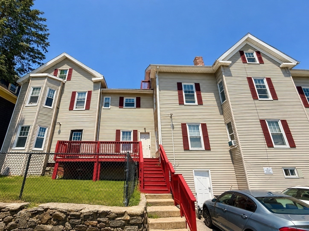 15 May Street Worcester, MA 01610 - Photo 1 of 20