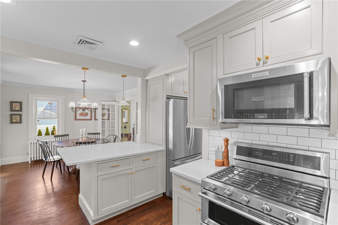 97 Cowesett Road Warwick, RI 02886 - Photo 13 of 48