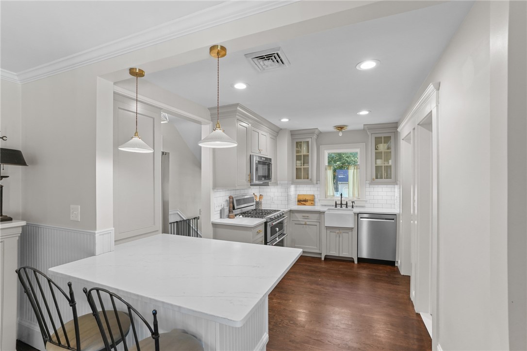 97 Cowesett Road Warwick, RI 02886 - Photo 17 of 48