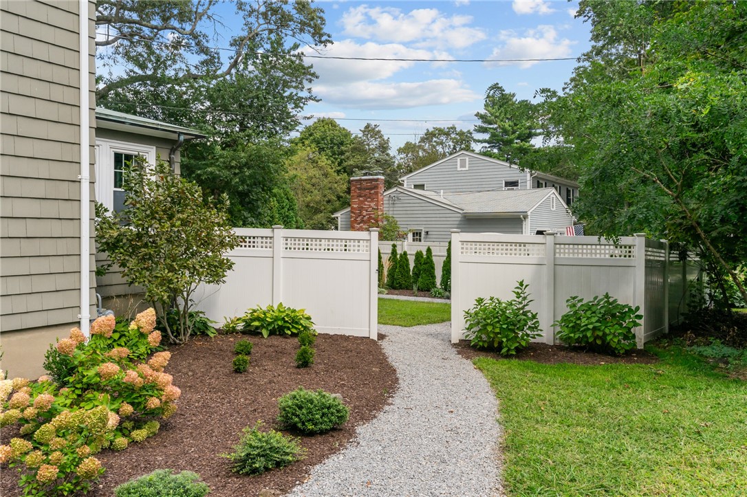 97 Cowesett Road Warwick, RI 02886 - Photo 26 of 48