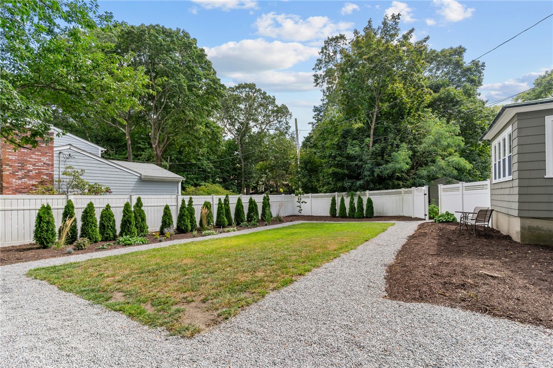 97 Cowesett Road Warwick, RI 02886 - Photo 37 of 48