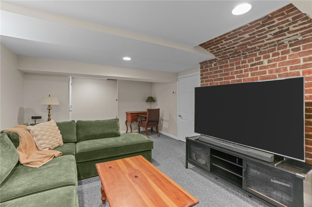 97 Cowesett Road Warwick, RI 02886 - Photo 41 of 48
