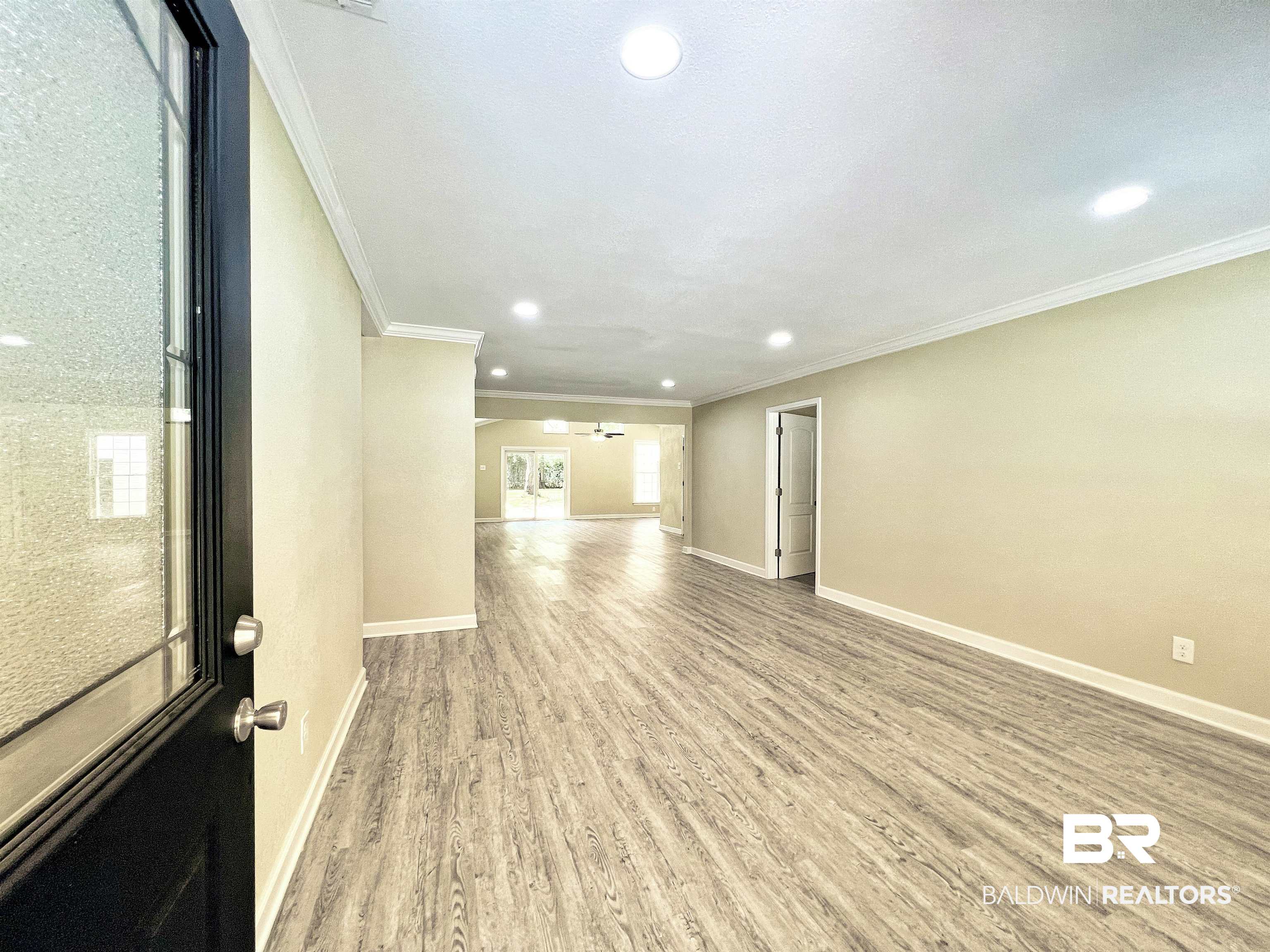 4952 MacKenzie Drive Mobile, AL 36619 - Photo 2 of 32