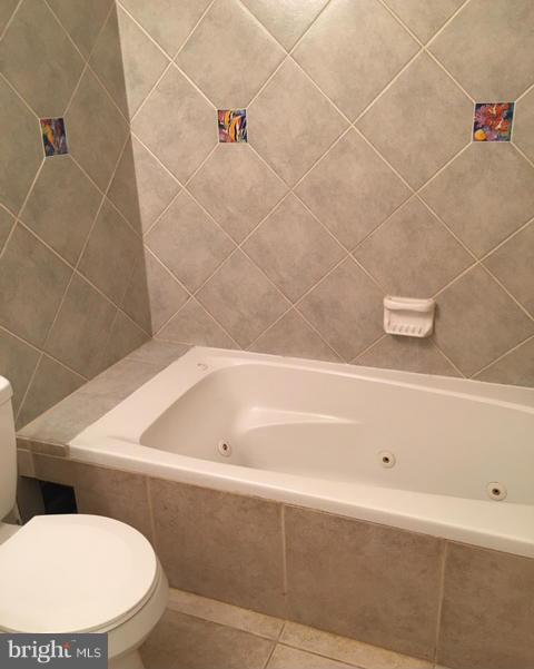 2302 Coleridge Drive Silver Spring, MD 20910 - Photo 7 of 13 Bath