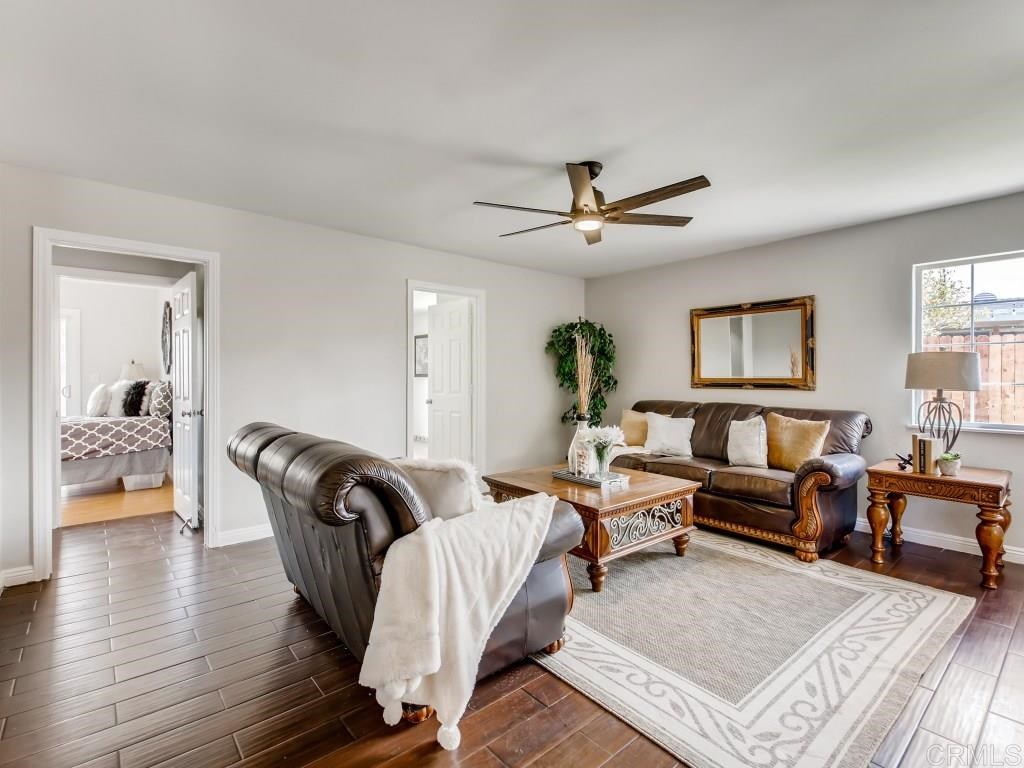 3415 Sahara Place Oceanside, CA 92054 - Photo 2 of 25