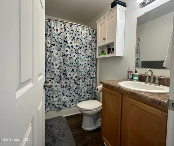 $2,250 | 161 Claiborne Street, Biloxi, MS 39530