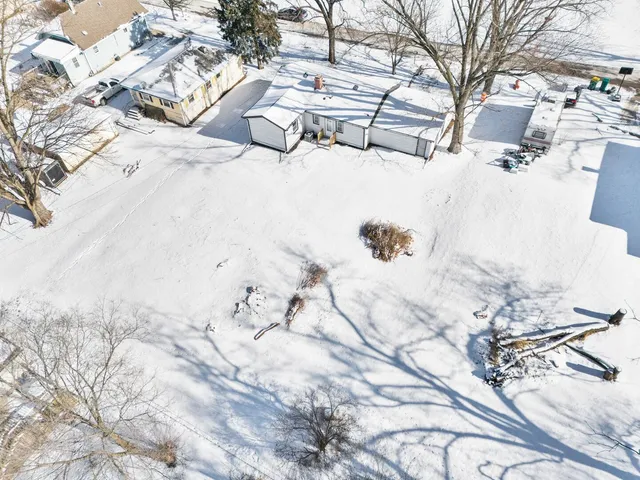 $229,000 | 821 Penfield Avenue, Joliet, IL 60433