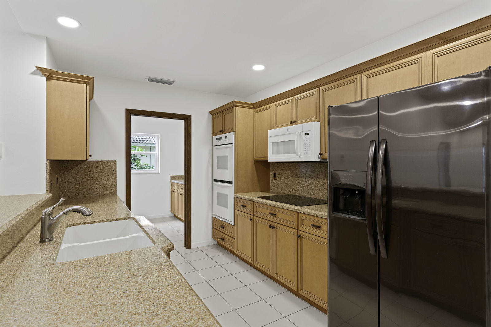 1260 Northwest 8th Street Boca Raton, FL 33486 - Photo 7 of 34 Kitchen
