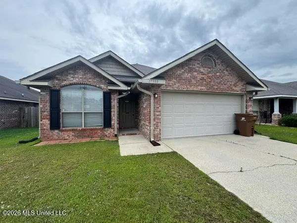 $1,600 | 17380 Palm Ridge Drive, D'Iberville, MS 39540