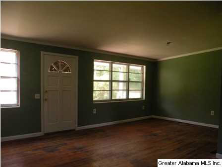 405 Minor Road Gardendale, AL 35071 - Photo 4 of 10