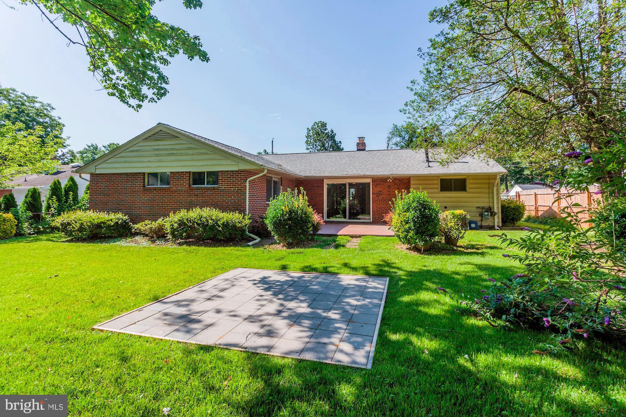 7414 Gresham Street Springfield, VA 22151 - Photo 23 of 24