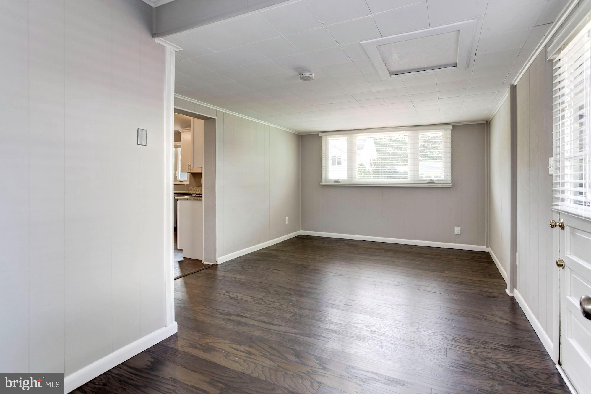 7414 Gresham Street Springfield, VA 22151 - Photo 10 of 24 Family Rm