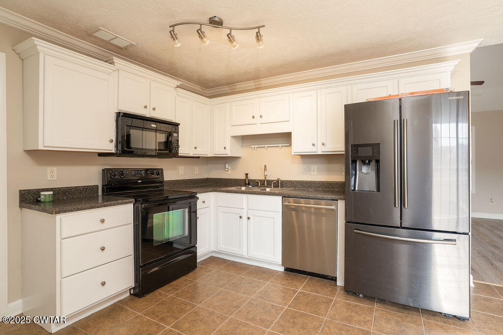 17 Rugby Cove Jackson, TN 38305 - Photo 9 of 24 17Rugby-0006-Edit