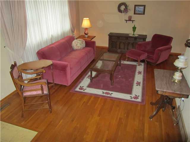1182 Belden Road Columbus, OH 43229 - Photo 2 of 25 Gallery Image 2