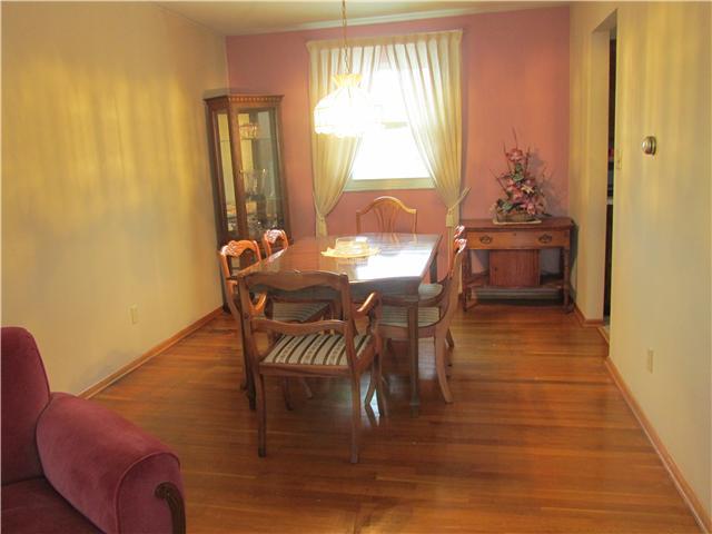 1182 Belden Road Columbus, OH 43229 - Photo 5 of 25 Gallery Image 5