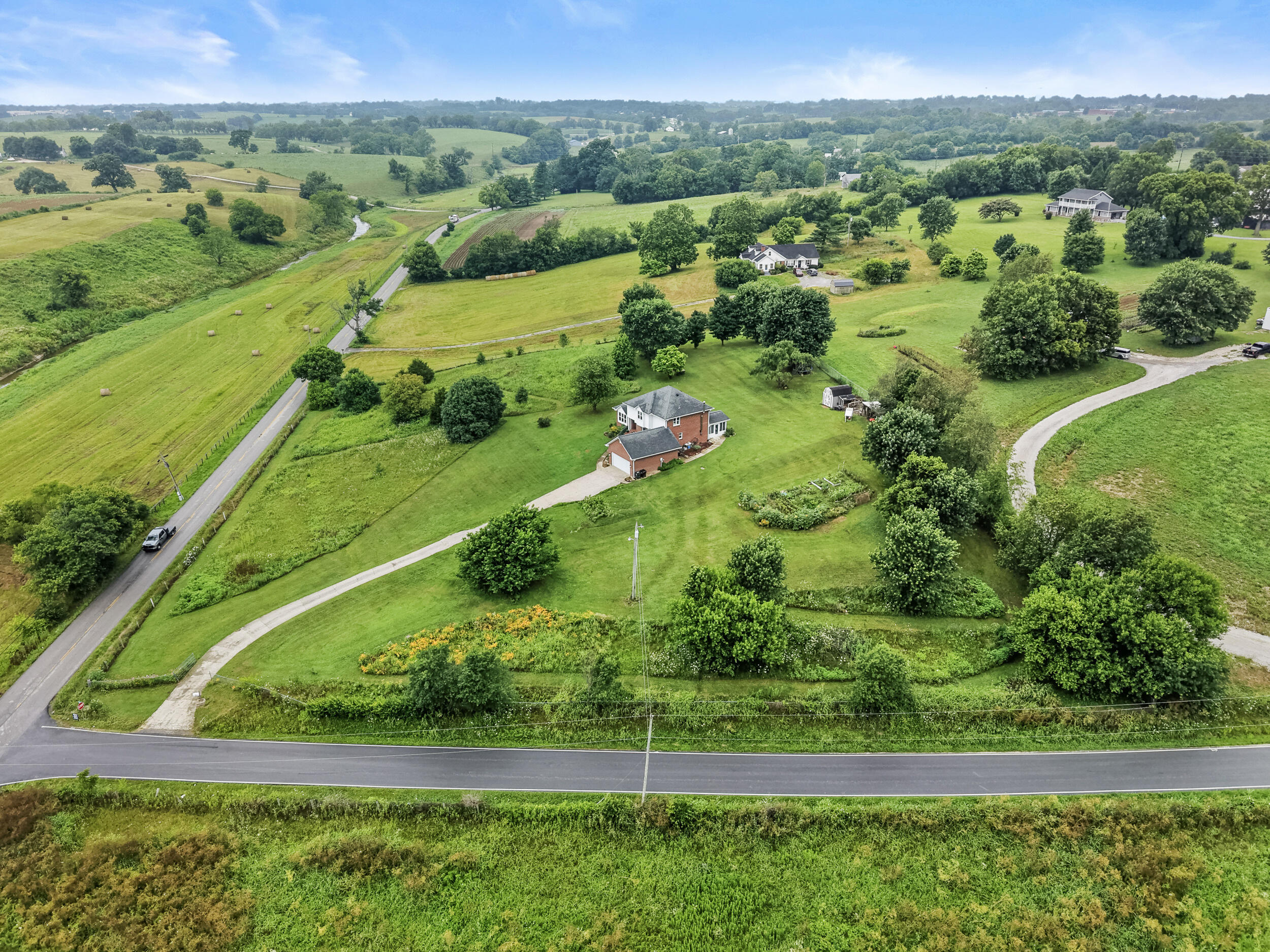 3290 Osborne Road Mount Sterling, KY 40353 - Photo 54 of 60 54_dji_20260709101337_0123_d