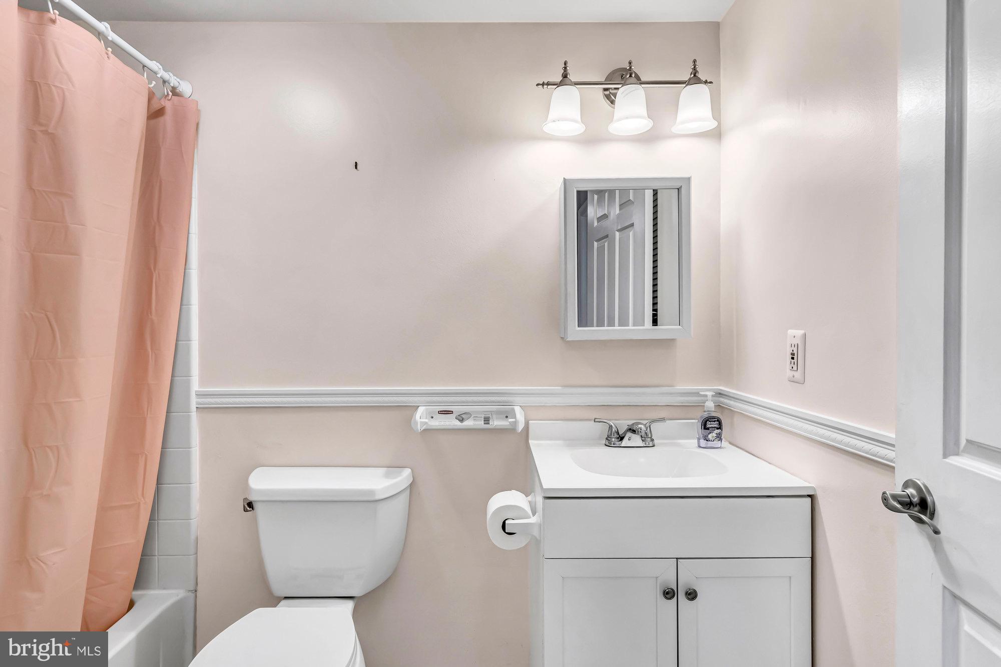 13611 Orchard Drive, Unit 3611 Clifton, VA 20124 - Photo 23 of 41