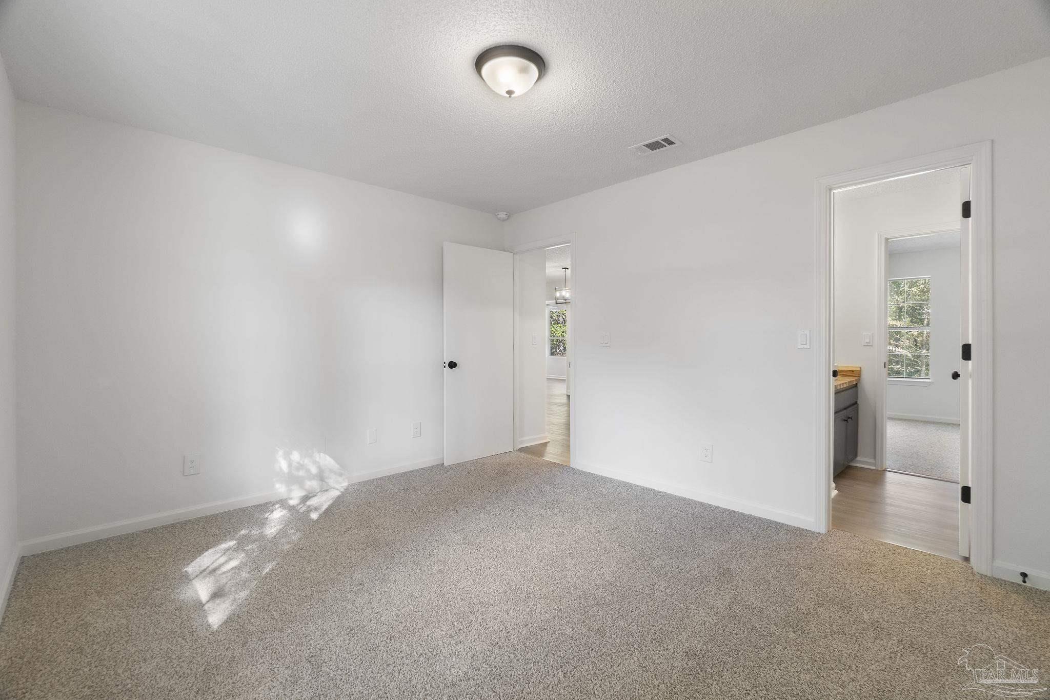 195 Miller Road DeFuniak Springs, FL 32435 - Photo 23 of 50 a view of an empty room