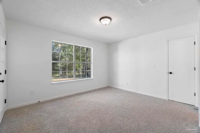 $275,000 | 195 Miller Road, DeFuniak Springs, FL 32435