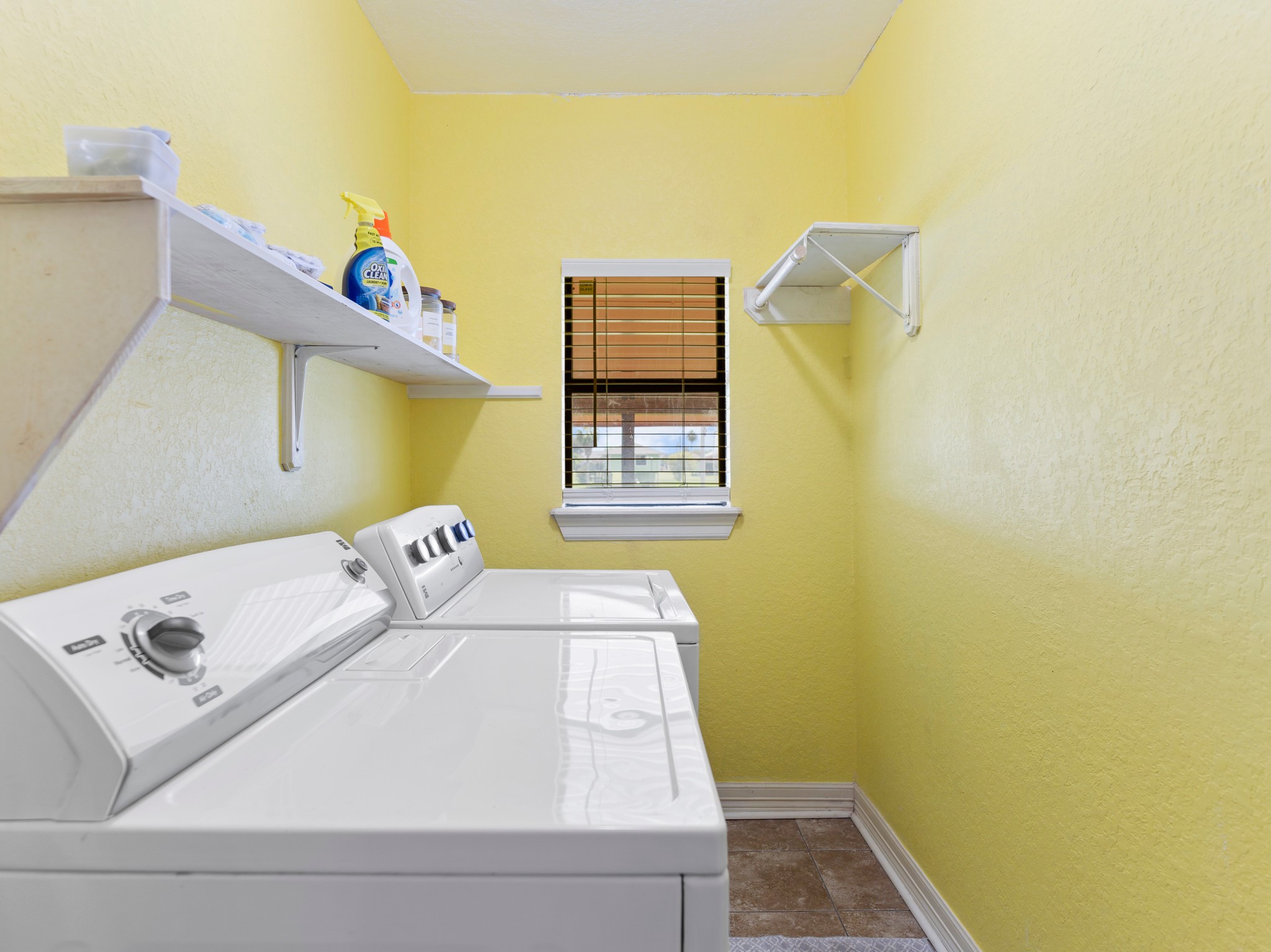 2342 County Road 297 Sargent, TX 77414 - Photo 25 of 41