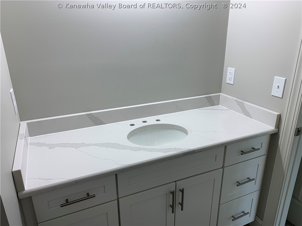 103 Second Street Winfield, WV 25213 - Photo 9 of 21 Gallery Image 9
