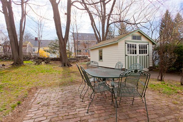 35 Ronald Road Arlington, MA 02474 - Photo 28 of 29 Gallery Image 28