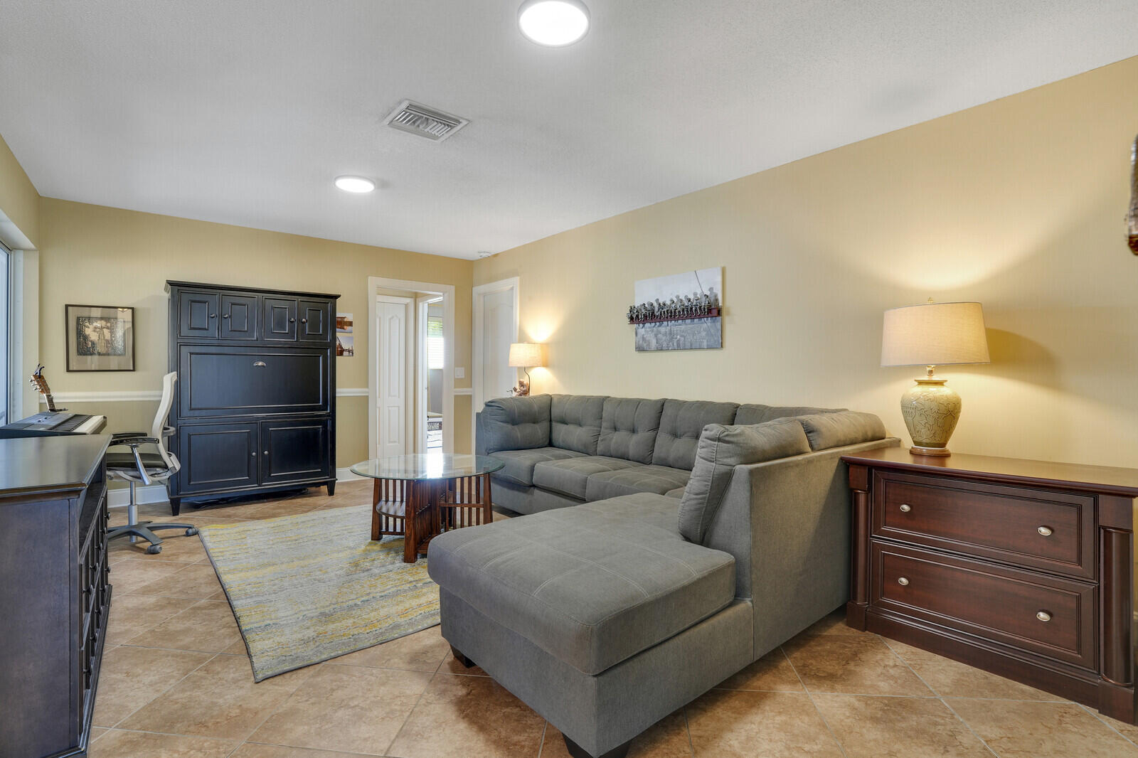 1161 Dolphin Road Singer Island, FL 33404 - Photo 18 of 51 18_Image_18_mls