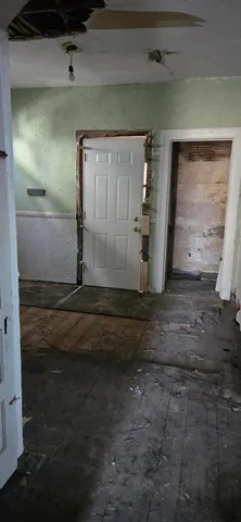 $35,000 | 199 Waverly, Highland Park, MI 48203