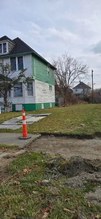 $35,000 | 199 Waverly, Highland Park, MI 48203