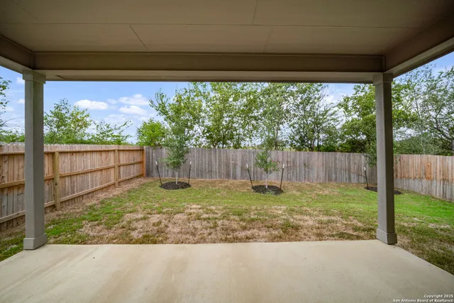 $1,900 | 15535 Comanche Deer, San Antonio, TX 78233