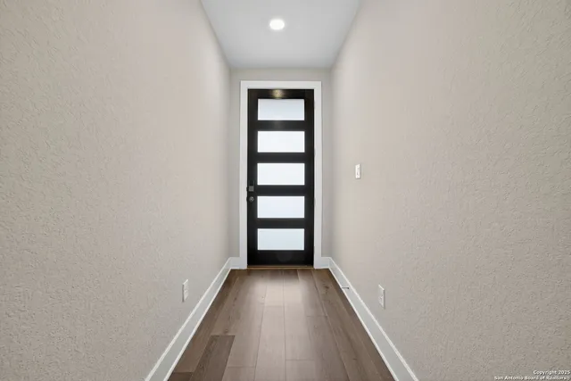 $1,900 | 15535 Comanche Deer, San Antonio, TX 78233