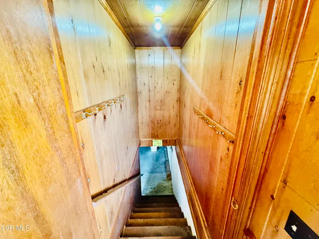 $319,931 | 923 Muddy Creek Road, Piney Flats, TN 37686