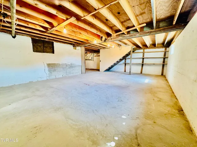 $319,931 | 923 Muddy Creek Road, Piney Flats, TN 37686