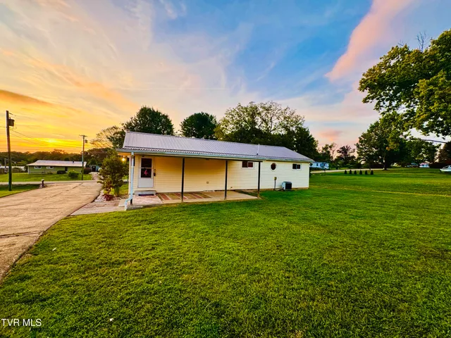 $319,931 | 923 Muddy Creek Road, Piney Flats, TN 37686