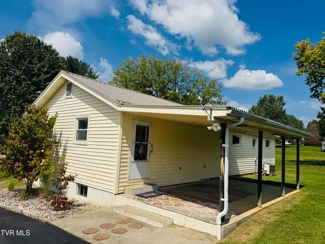 $319,931 | 923 Muddy Creek Road, Piney Flats, TN 37686