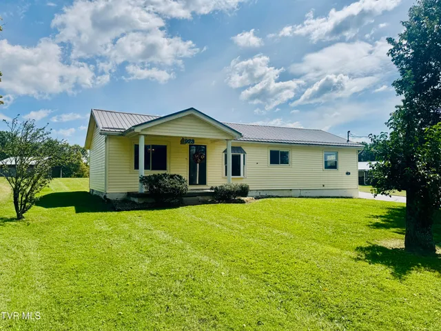 $319,931 | 923 Muddy Creek Road, Piney Flats, TN 37686