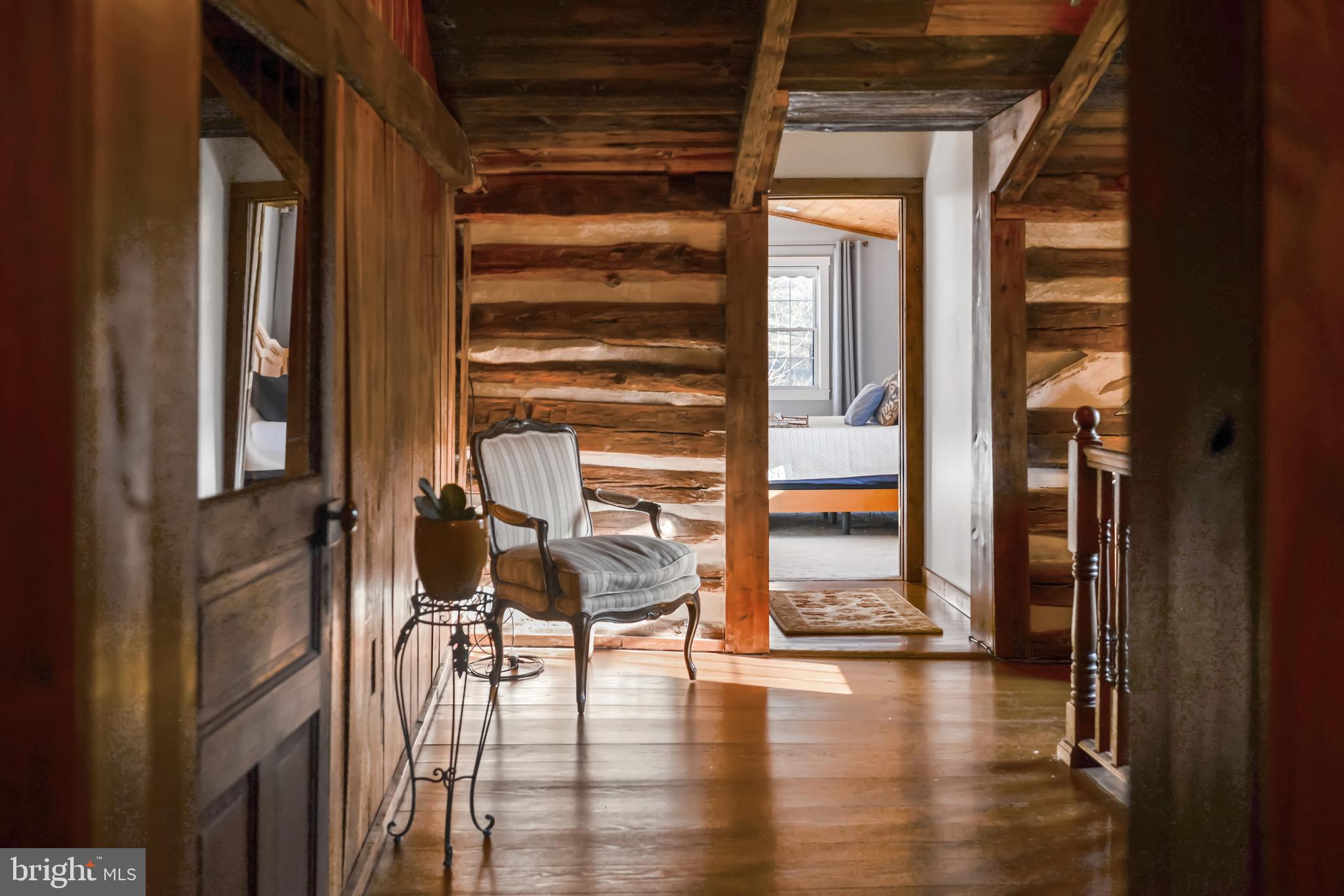 7144 Ira Sears Road Adamstown, MD 21710 - Photo 107 of 149 Second floor hall