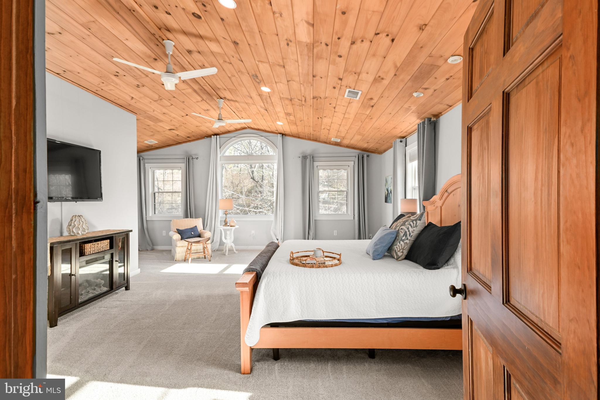 7144 Ira Sears Road Adamstown, MD 21710 - Photo 109 of 149 Primary bedroom