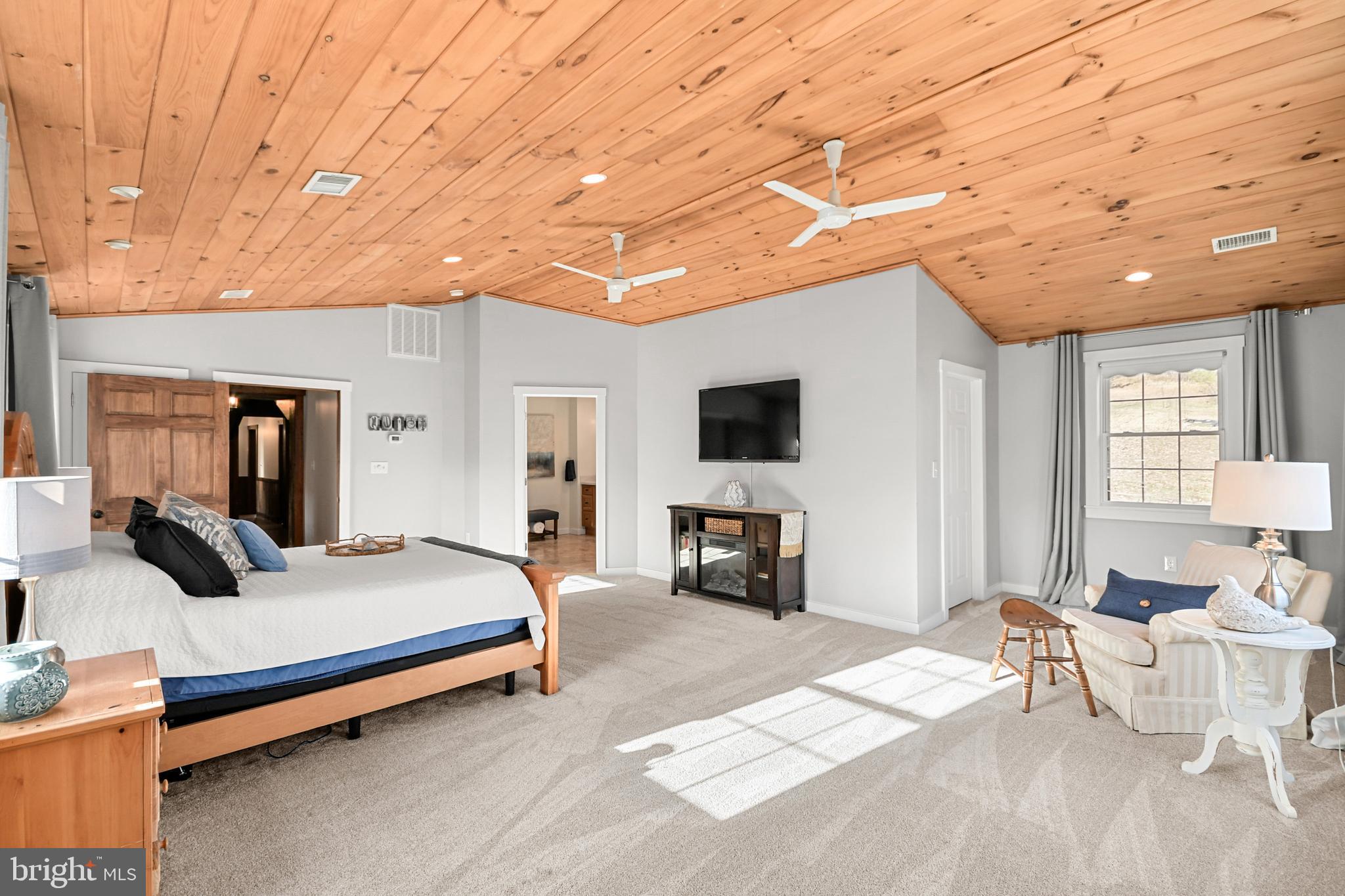 7144 Ira Sears Road Adamstown, MD 21710 - Photo 112 of 149 Primary bedroom