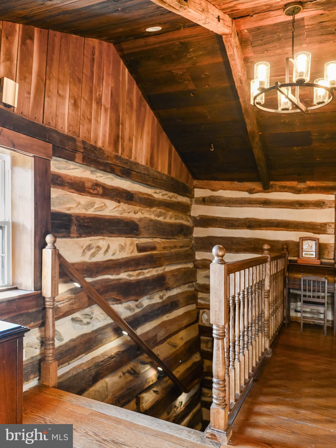 7144 Ira Sears Road Adamstown, MD 21710 - Photo 127 of 149 Second floor landing