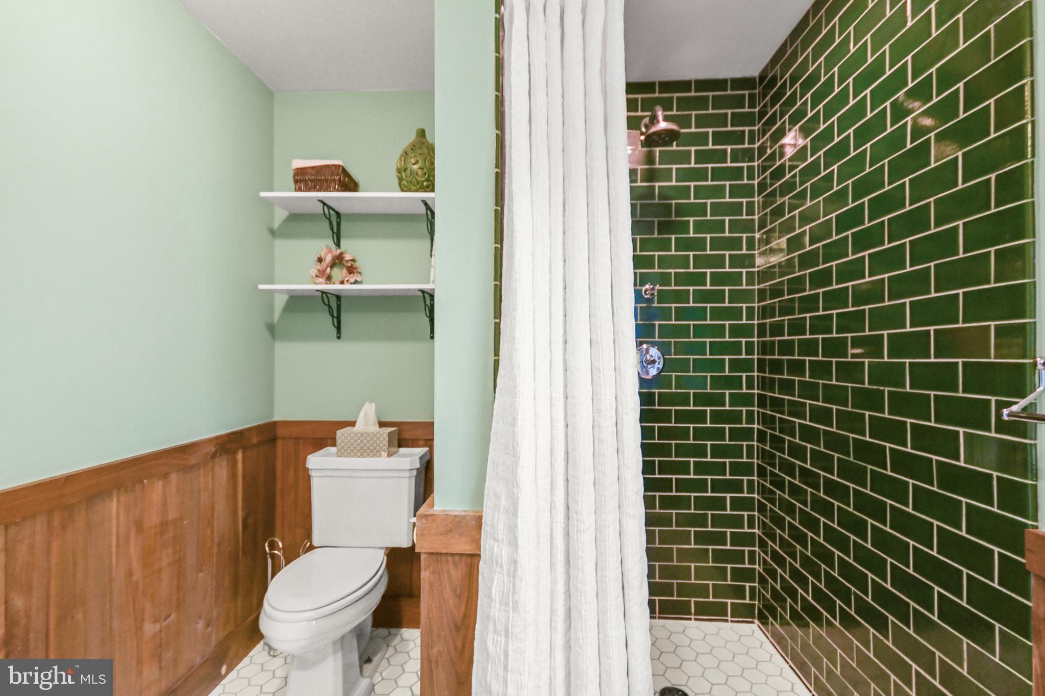 7144 Ira Sears Road Adamstown, MD 21710 - Photo 140 of 149 Guest bath