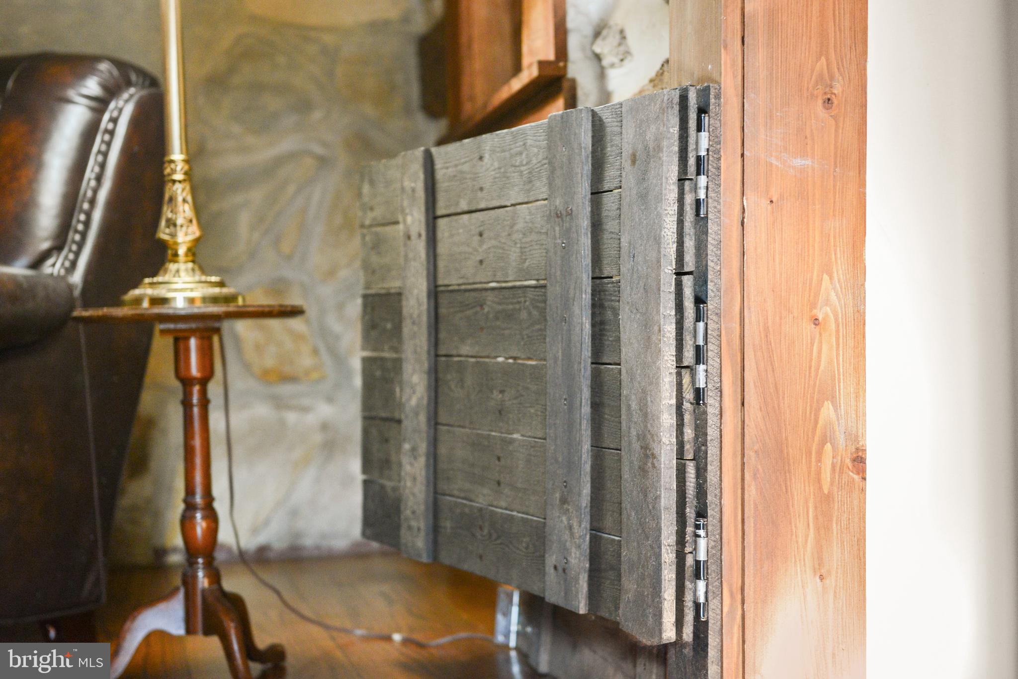 7144 Ira Sears Road Adamstown, MD 21710 - Photo 77 of 149 Living Room