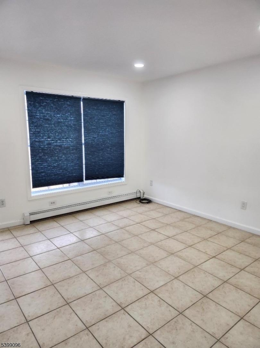 83 Wayne Avenue Paterson, NJ 07522 - Photo 13 of 13