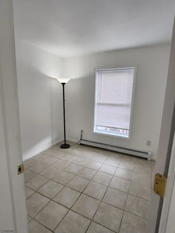 $2,000 | 83 Wayne Avenue, Paterson, NJ 07522