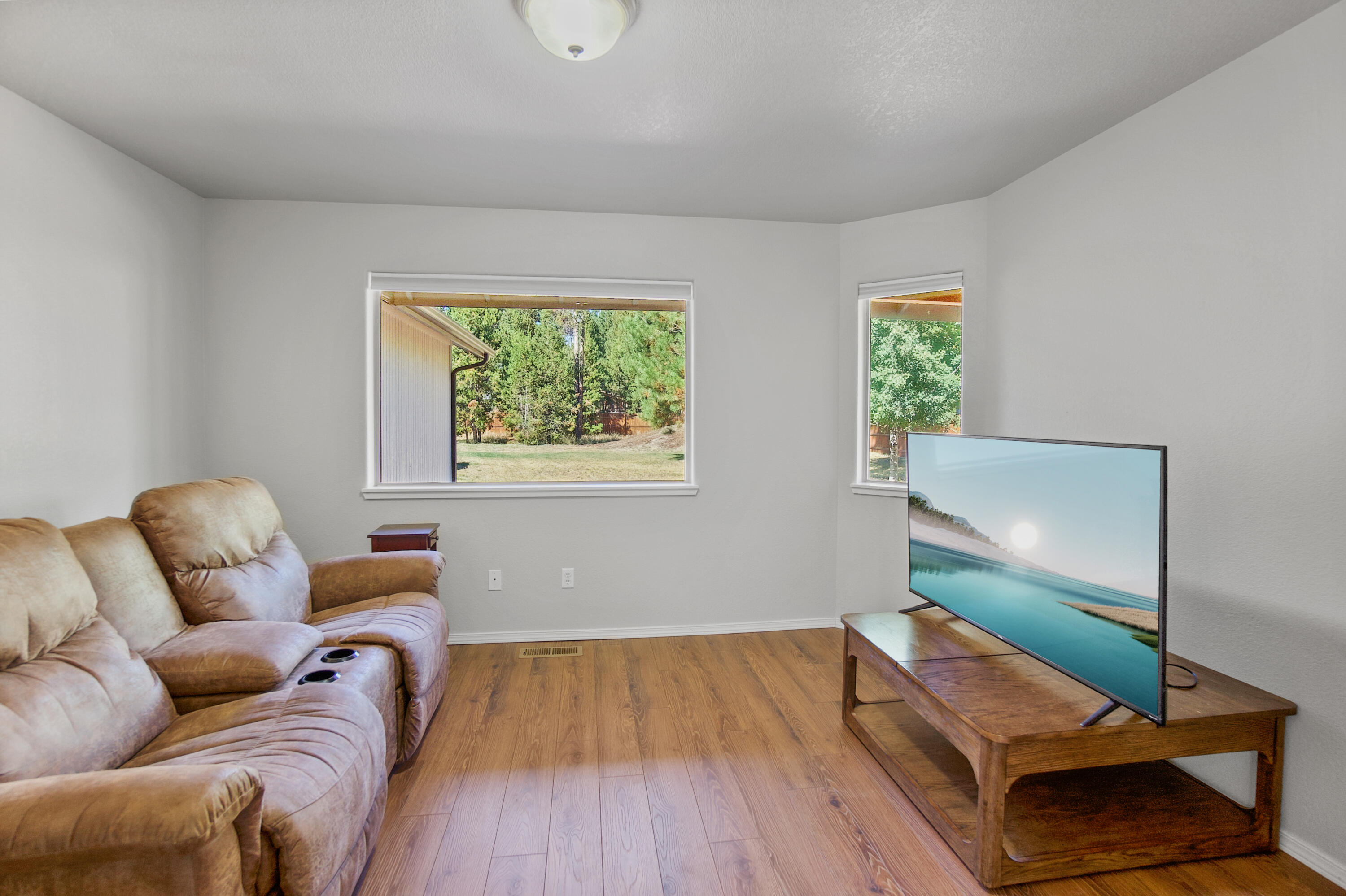 16869 Downey Road Bend, OR 97707 - Photo 21 of 27 35c69bbfe567a700a58fcdf53e434ca4b8907da5