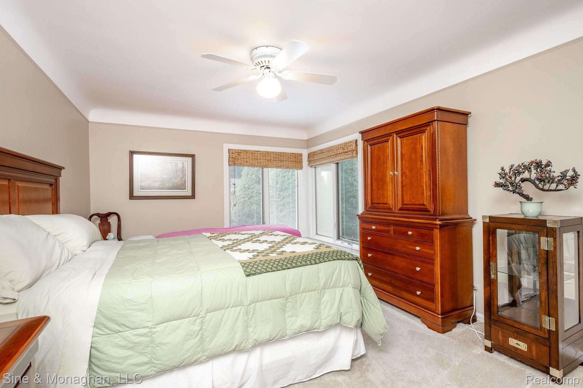80 Shoreham Road Grosse Pointe, MI 48236 - Photo 24 of 74 80 Shoreham S049.jpg