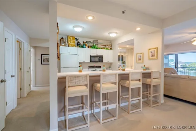 $249,900 | 21 Westshore Fls Court, Unit 2B, Lake Ozark, MO 65049