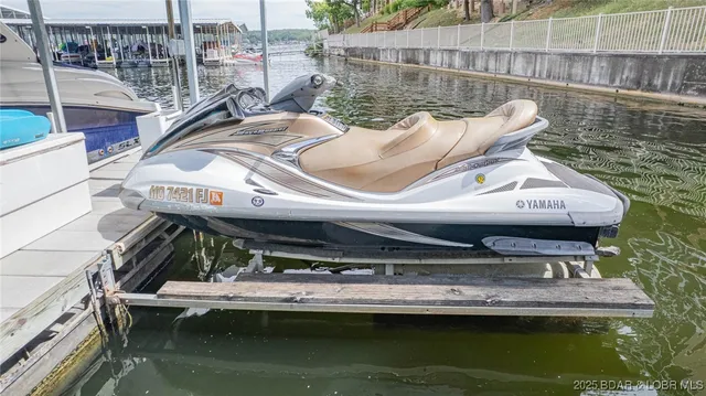 $249,900 | 21 Westshore Fls Court, Unit 2B, Lake Ozark, MO 65049