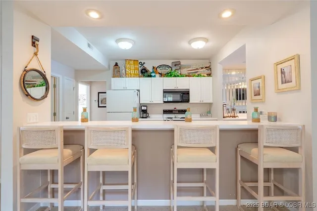 $249,900 | 21 Westshore Fls Court, Unit 2B, Lake Ozark, MO 65049